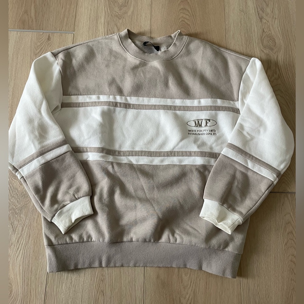 White Fox Boutique Tan and White Sweatshirt